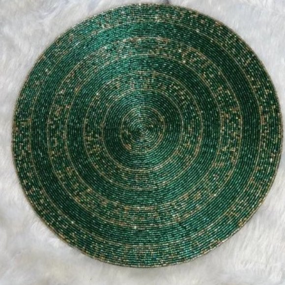 NWT TWO Green & Gold Christmas Holiday Bead Embellished Placemat Chargers - Picture 3 of 6